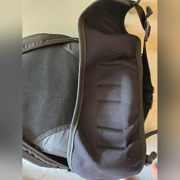 M Rock Outdoor Hiking Backpack Multiple compartment Camping Travel Bag - Picture 16 of 16